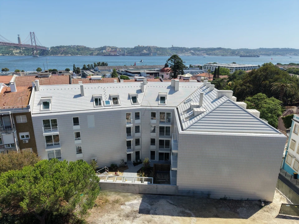 Apartamento T2 para Venda em Alcantara Foto 18