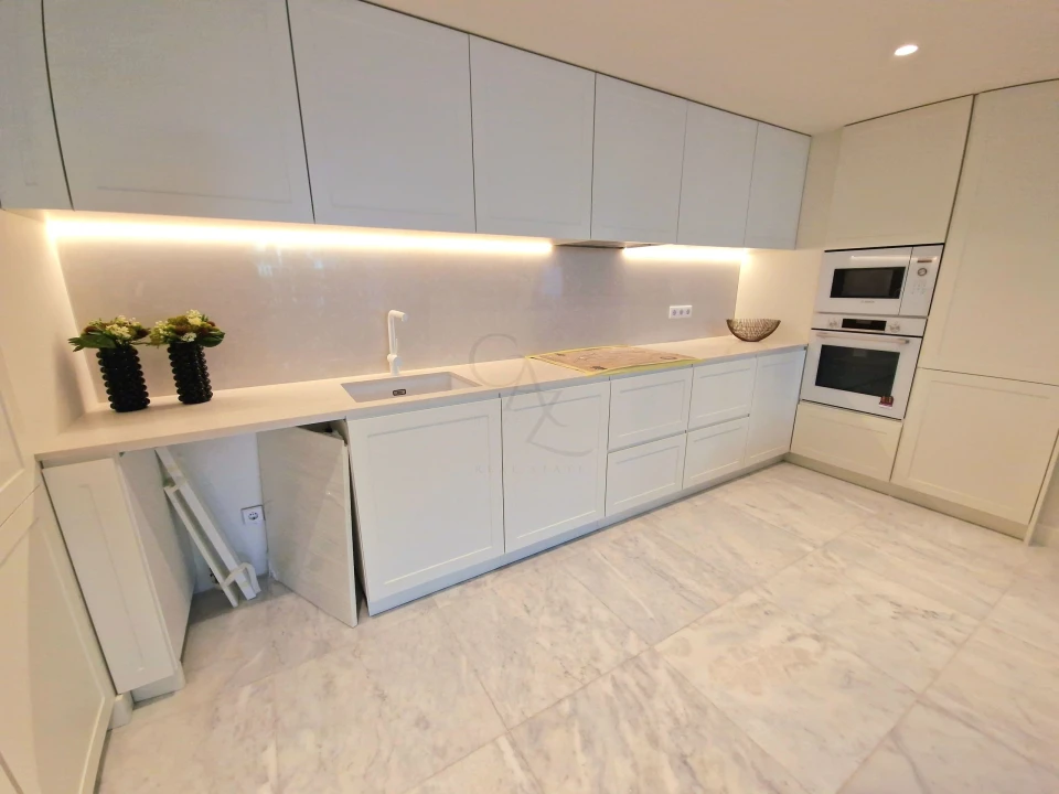 Apartamento T1 para Venda em Alcantara Foto 1