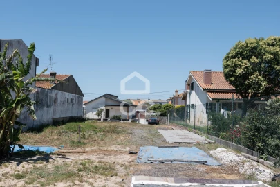 Terreno para Venda em Vila Chã
