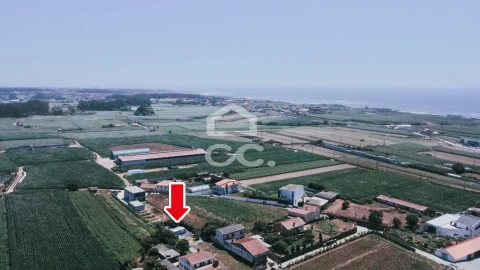 Terreno para Venda em Vila Chã