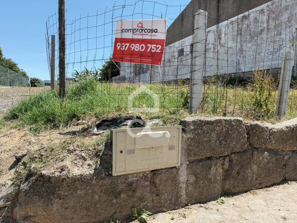 Terreno para Venda em Vila Chã Foto 13