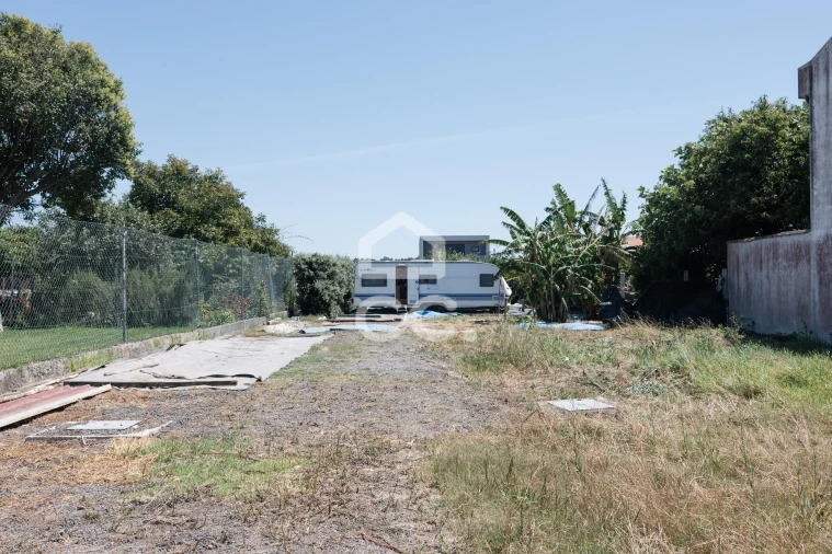 Terreno para Venda em Vila Chã Foto 10