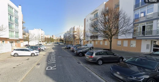 Apartamento T3 para Venda em Vialonga