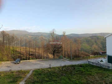Terreno para Venda em Torrozelo e Folhadosa