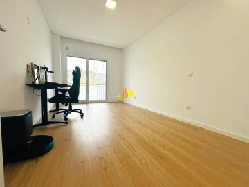 Apartamento T3 para Venda em Tavarede