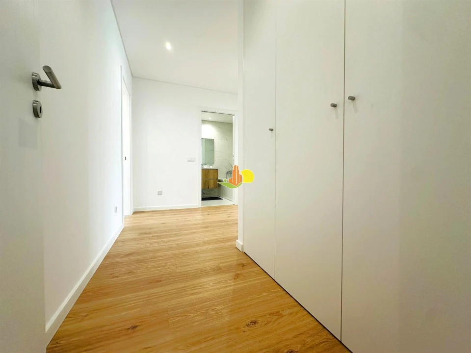 Apartamento T3 para Venda em Tavarede Foto 18