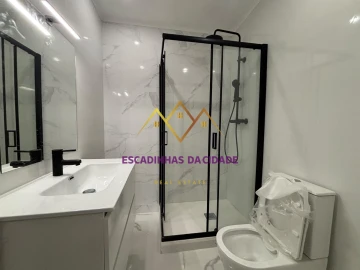 Apartamento T2 para Venda em Odivelas