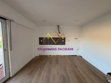 Apartamento T2 para Venda em Odivelas