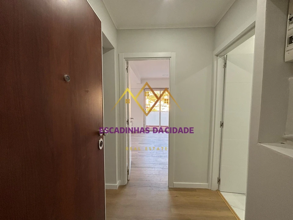 Apartamento T2 para Venda em Odivelas Foto 20