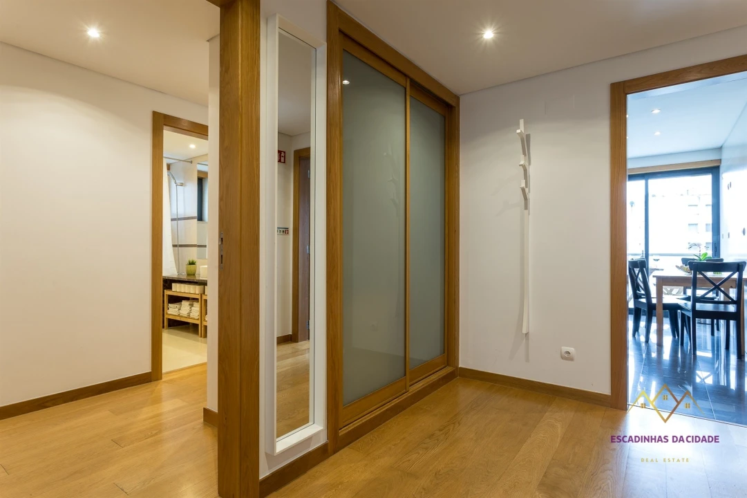 Apartamento T3 para Arrendamento em Parque das Nações Foto 24