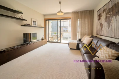 Apartamento T3 para Arrendamento em Parque das Nações