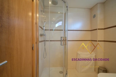Apartamento T3 para Arrendamento em Parque das Nações