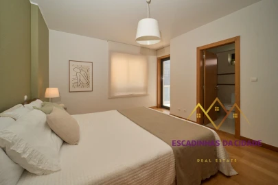 Apartamento T3 para Arrendamento em Parque das Nações
