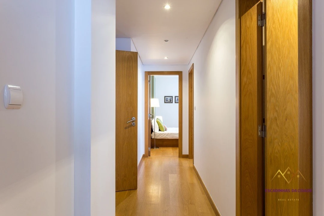 Apartamento T3 para Arrendamento em Parque das Nações Foto 14