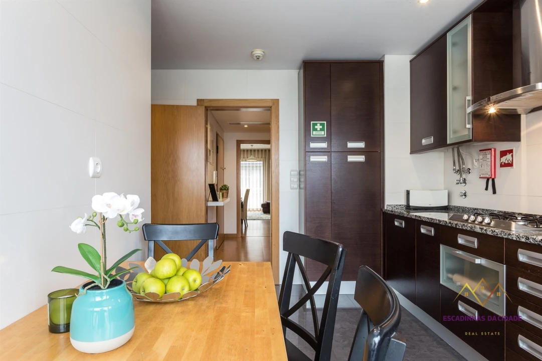 Apartamento T3 para Arrendamento em Parque das Nações Foto 17