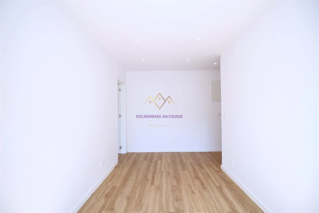 Apartamento T1 para Venda em Odivelas Foto 20
