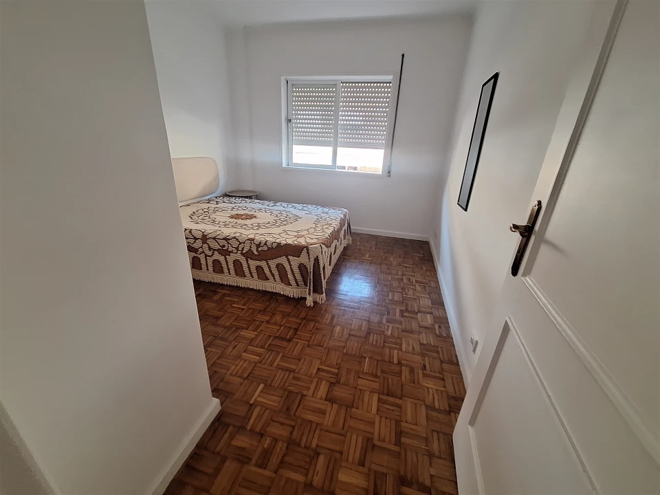 Apartamento T2 para Arrendamento em Mafamude e Vilar do Paraíso Foto 18