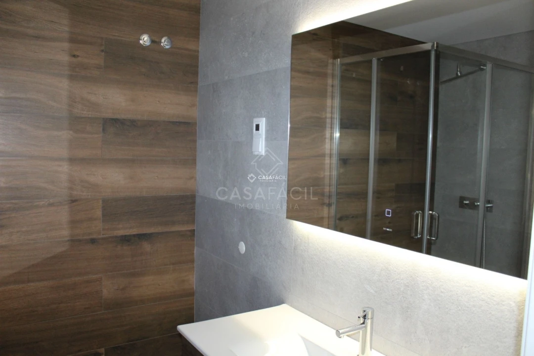 Apartamento T3 para Arrendamento em Alcochete Foto 15