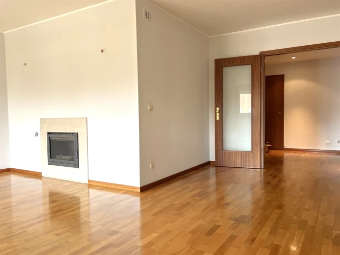 Apartamento T4 para Arrendamento em São Mamede de Infesta e Senhora da Hora Foto 5