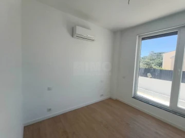 Moradia T3 para Venda em Charneca de Caparica e Sobreda