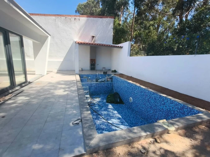 Moradia T3 para Venda em Charneca de Caparica e Sobreda Foto 4