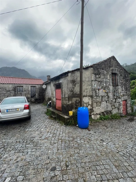 Moradia T2 para Venda em Cabril