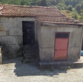 Moradia T2 para Venda em Cabril