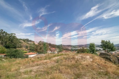 Terreno para Venda em Roriz