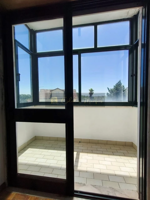 Apartamento T3 para Venda em Repeses e São Salvador