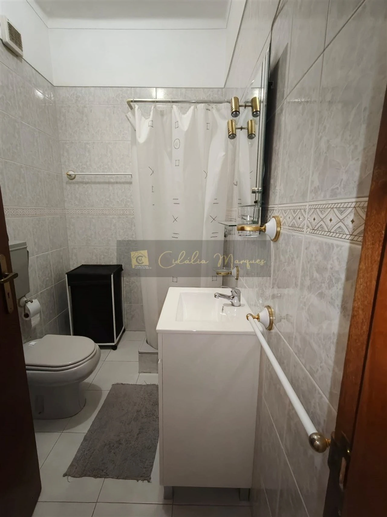 Apartamento T3 para Venda em Repeses e São Salvador Foto 8