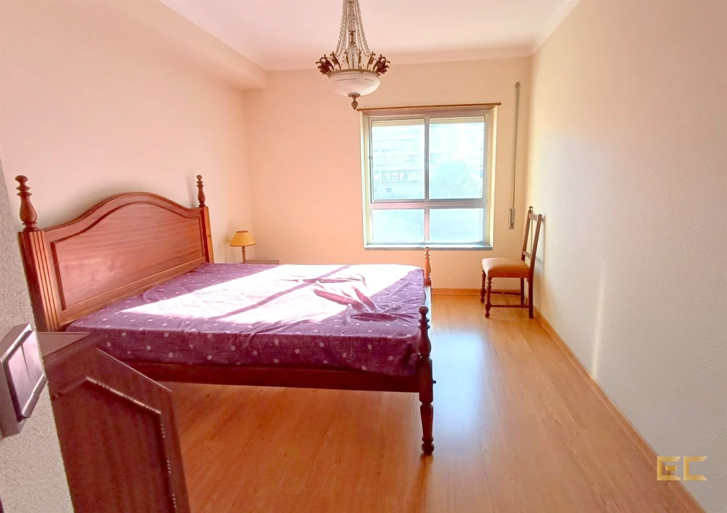 Apartamento T2 para Venda em Buarcos Foto 17