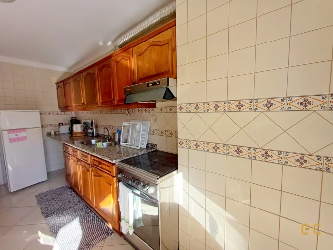 Apartamento T2 para Venda em Buarcos Foto 6