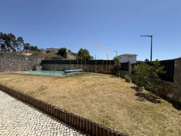 Moradia T4 para Venda em Tavarede