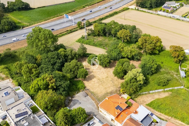 Terreno para Venda em Touguinha e Touguinhó Foto 11