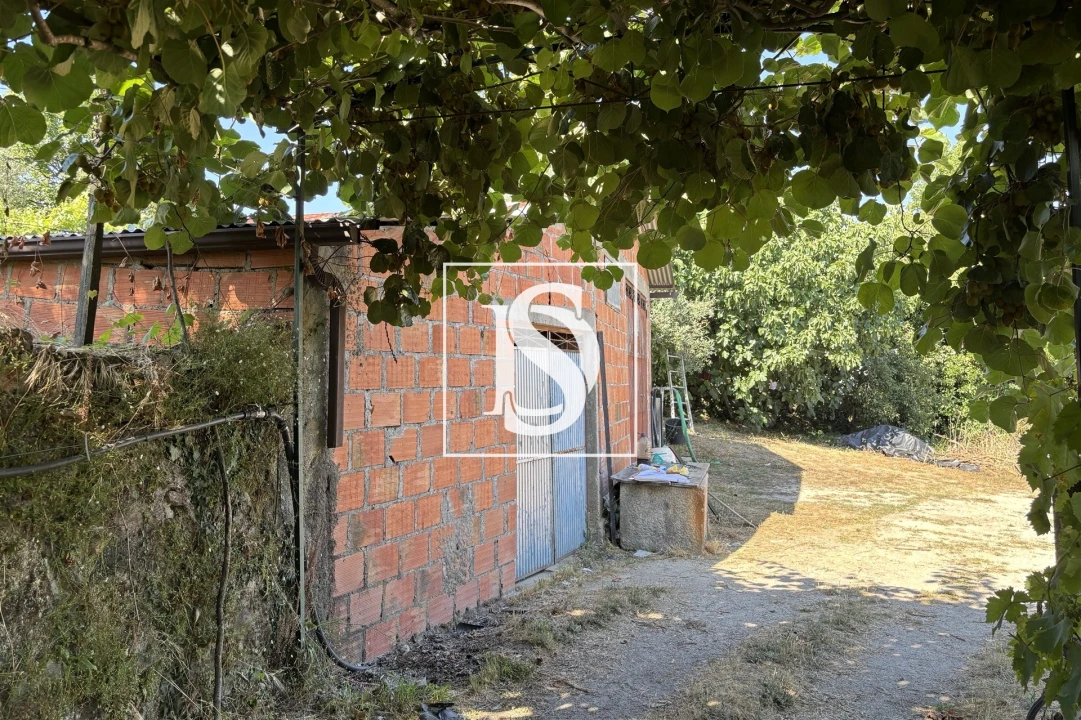 Terreno para Venda em Santiago de Besteiros Foto 14