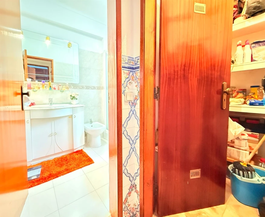 Apartamento T3 para Venda em Moita Foto 11