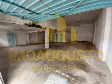 Garagem para Arrendamento em Guarda