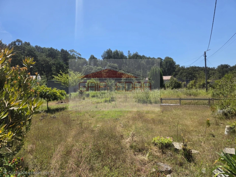 Terreno para Venda em Gulpilhares e Valadares Foto 2