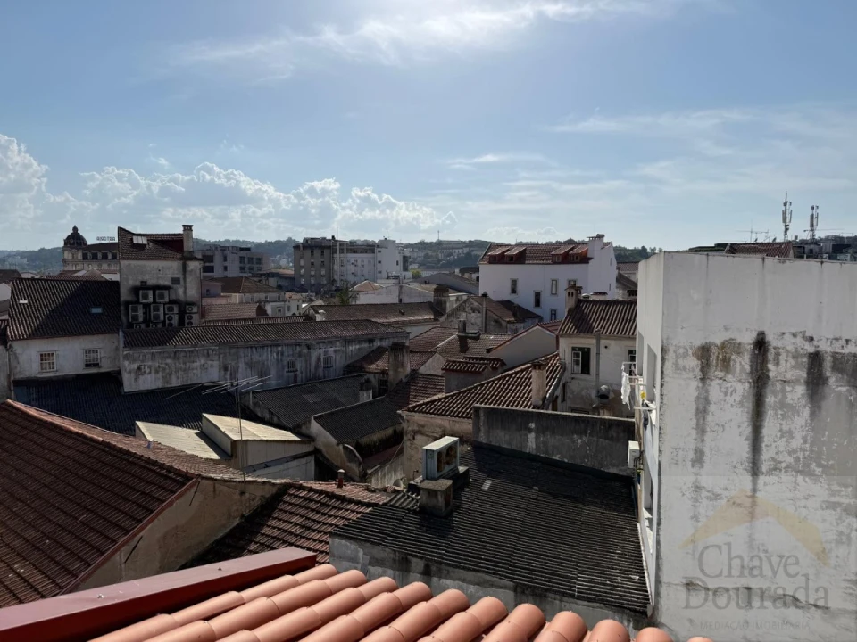 Prédio para Venda em Sé Nova, Santa Cruz, Almedina e São Bartolomeu Foto 2
