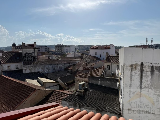 Prédio para Venda em Sé Nova, Santa Cruz, Almedina e São Bartolomeu Foto 2