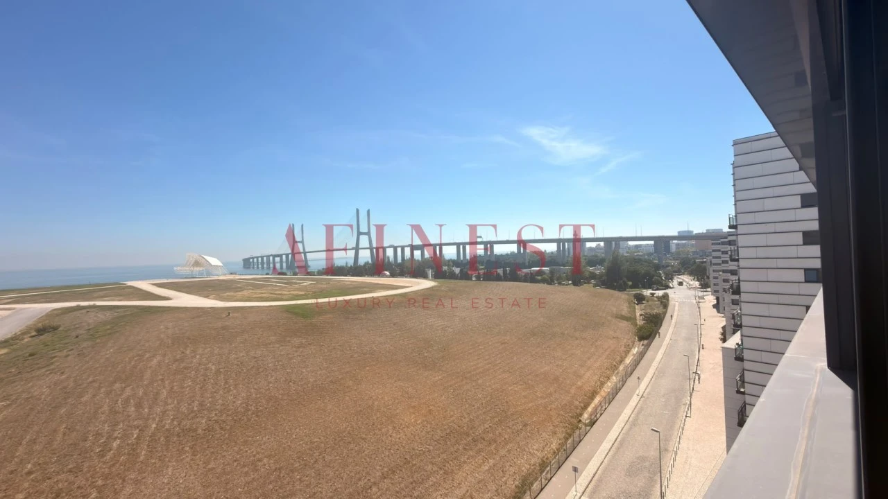 Apartamento T2 para Venda em Parque das Nações Foto 2
