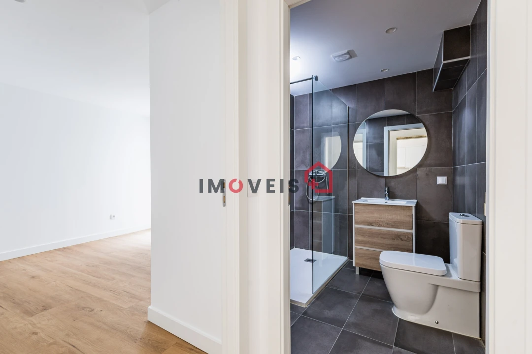 Apartamento T1 para Venda em Leiria, Pousos, Barreira e Cortes Foto 5