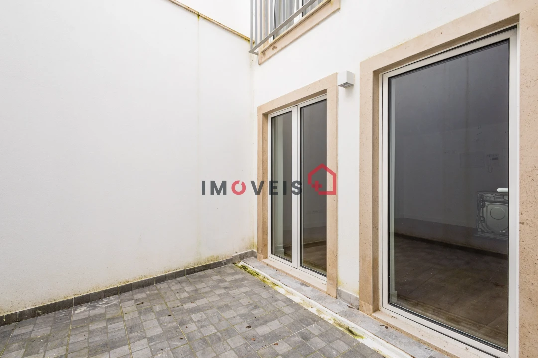 Apartamento T1 para Venda em Leiria, Pousos, Barreira e Cortes Foto 10