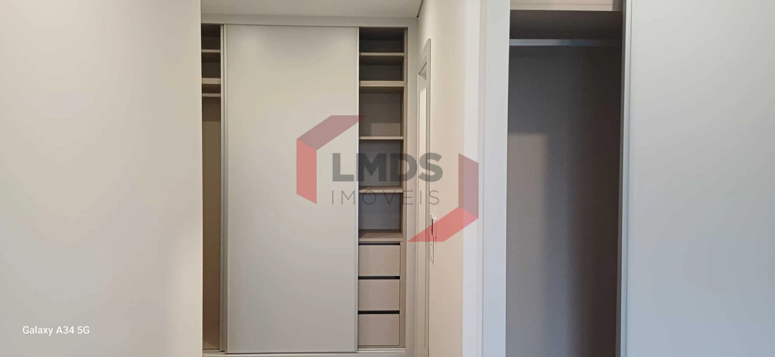 Apartamento T3 para Venda em Cedofeita, Santo Ildefonso, Sé, Miragaia, São Nicolau e Vitória Foto 7