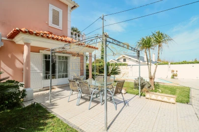Moradia T4 para Venda em Sesimbra (Castelo)