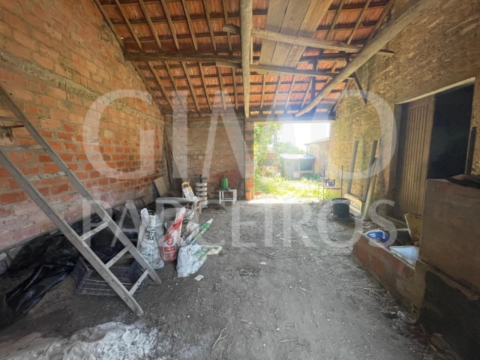 Moradia T4 para Venda em Oliveirinha Foto 2