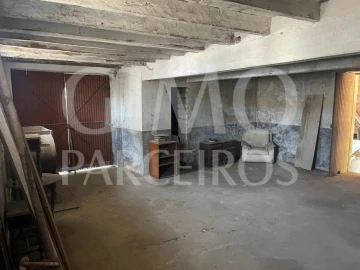 Moradia T4 para Venda em Oliveirinha