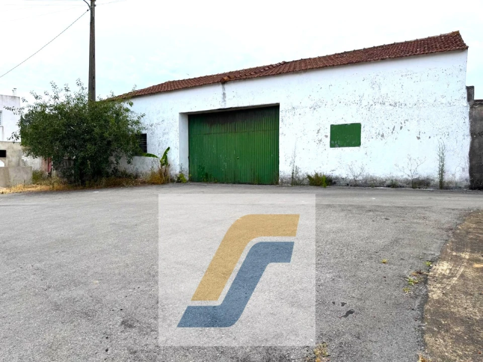 Armazém para Venda em Alvorninha Foto 8