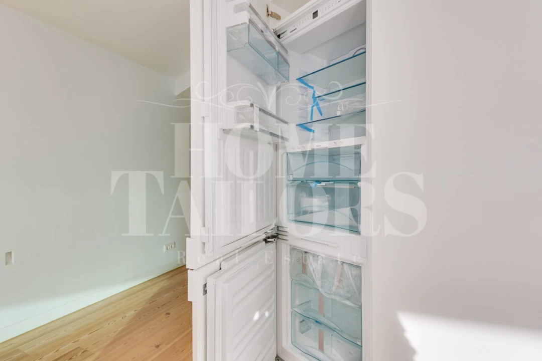 Apartamento T2 para Arrendamento em Misericórdia Foto 25