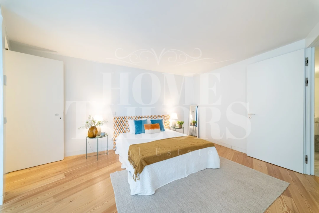 Apartamento T2 para Arrendamento em Misericórdia Foto 24
